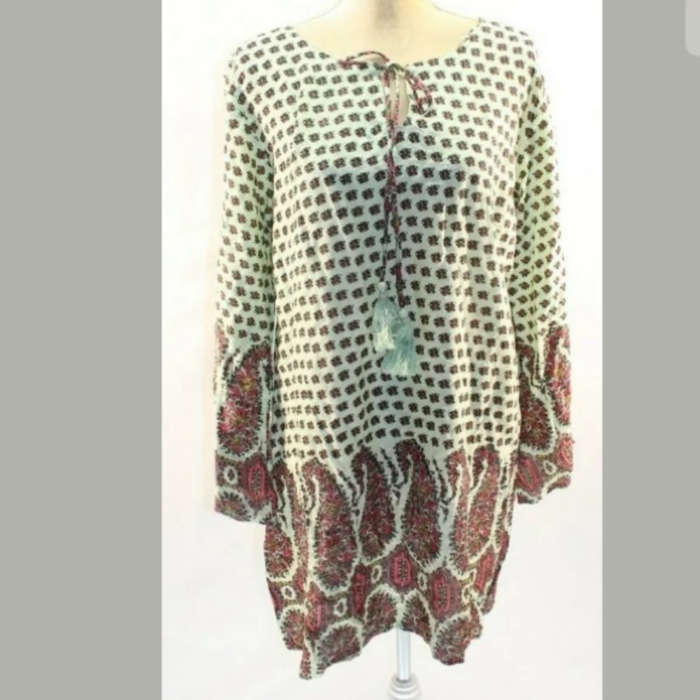 S.R. Fashions Light Green & Pink Floral Bell